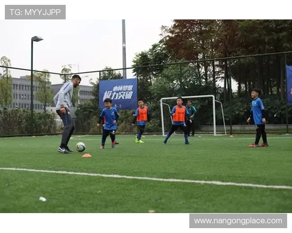 和睦法兰克福俱乐部：传承与创新的足球梦想与未来发展之路