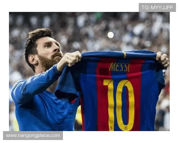 梅西回归巴萨引爆全球足坛热议 球迷盼重现经典时刻